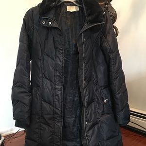 Coats with the hoodie